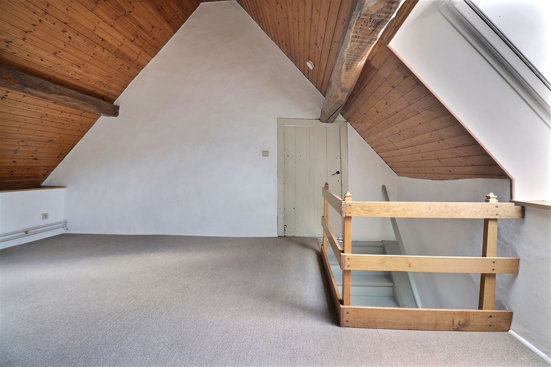 Villa/maison/ferme à LUSTIN (3 chambres)