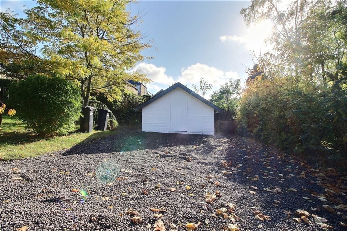 Villa/maison/ferme à LUSTIN (2 chambres)