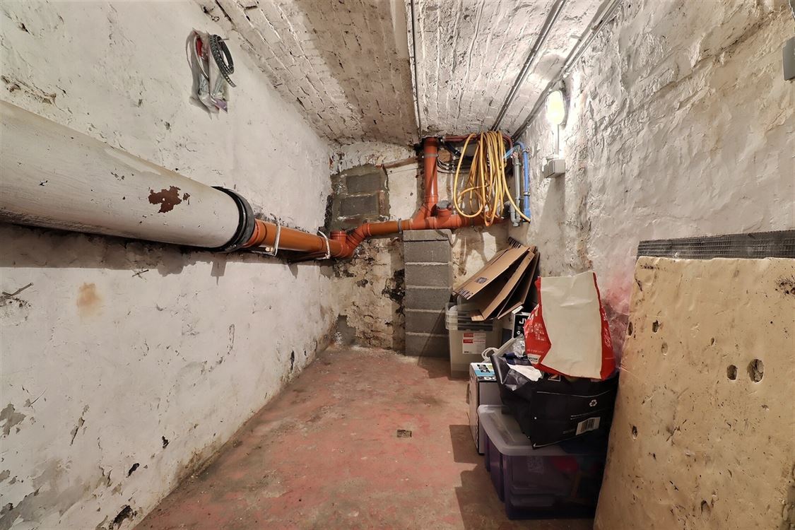 Villa/maison/ferme à Saint-Servais (3 chambres)