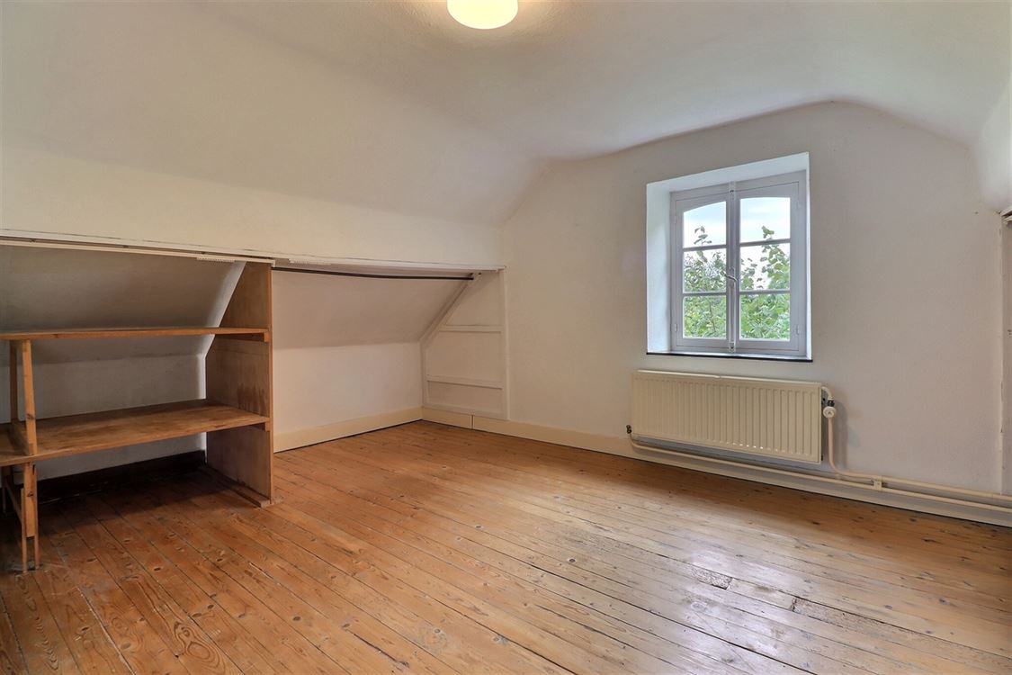 Villa/maison/ferme à LUSTIN (3 chambres)