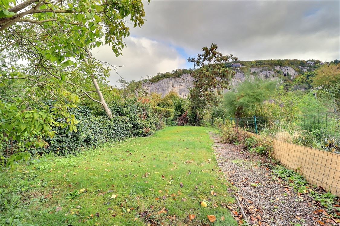 Immeuble de rapport à PROFONDEVILLE (1 chambre)