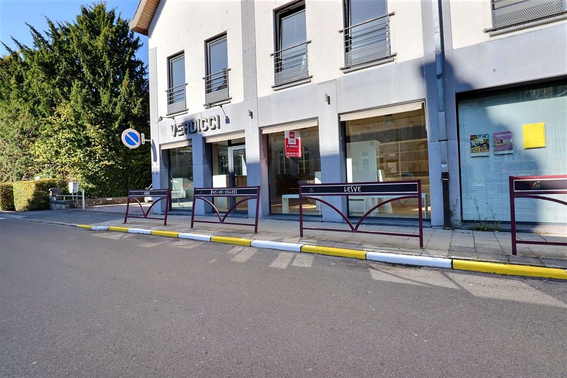 Local commercial à PROFONDEVILLE (0 chambre)