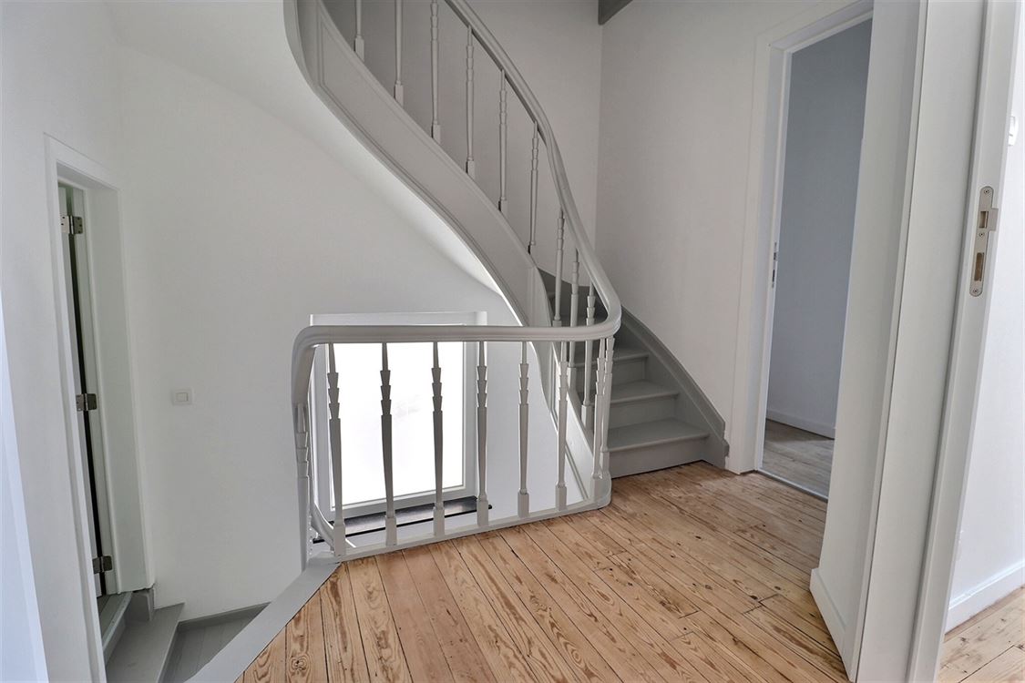Villa/maison/ferme à Namur (4 chambres)