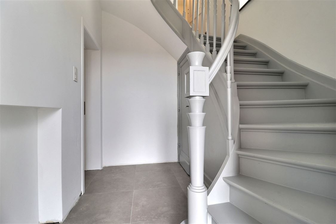 Villa/maison/ferme à Namur (4 chambres)