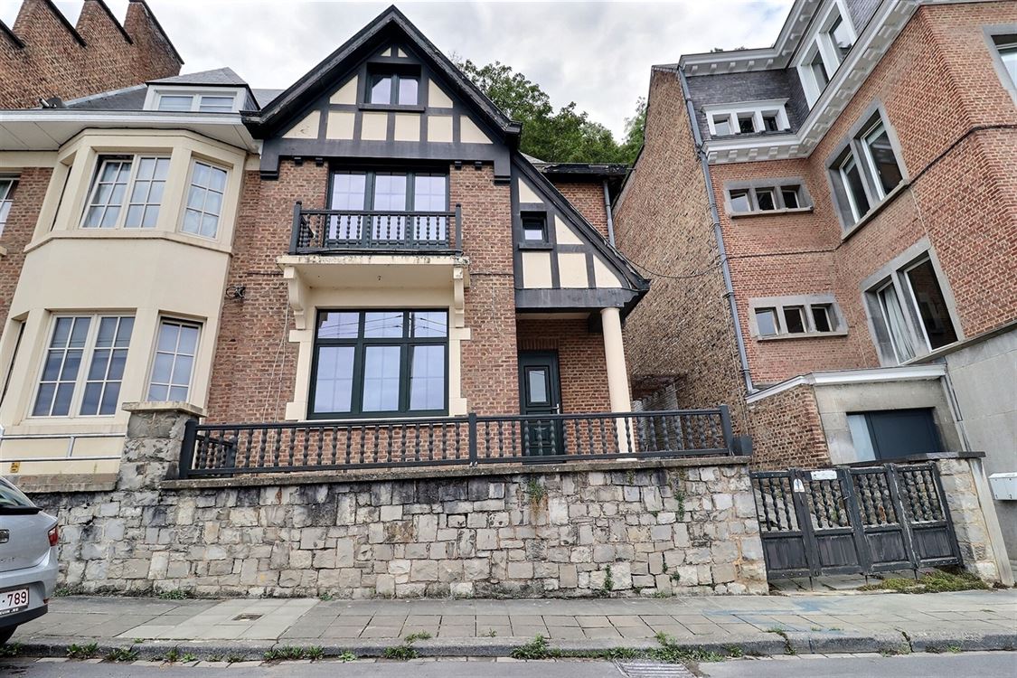 Villa/maison/ferme à Namur (4 chambres)