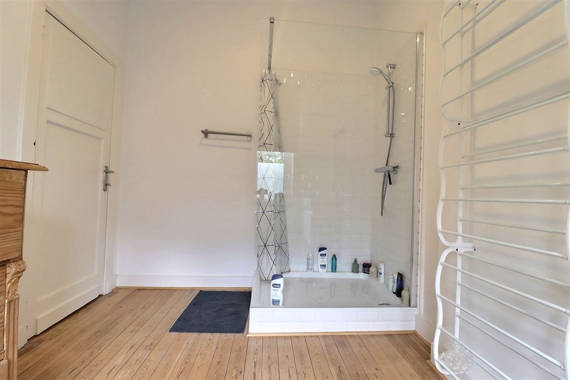 Villa/maison/ferme à Namur (2 chambres)