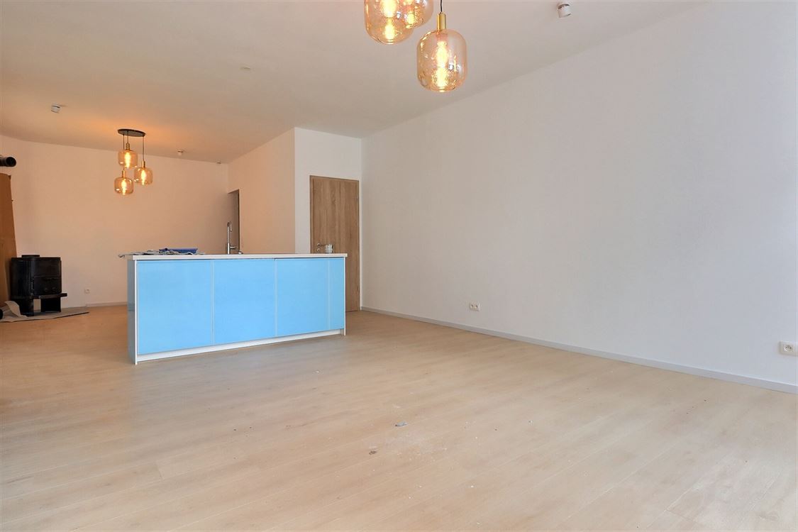 Villa/maison/ferme à Denée (3 chambres)