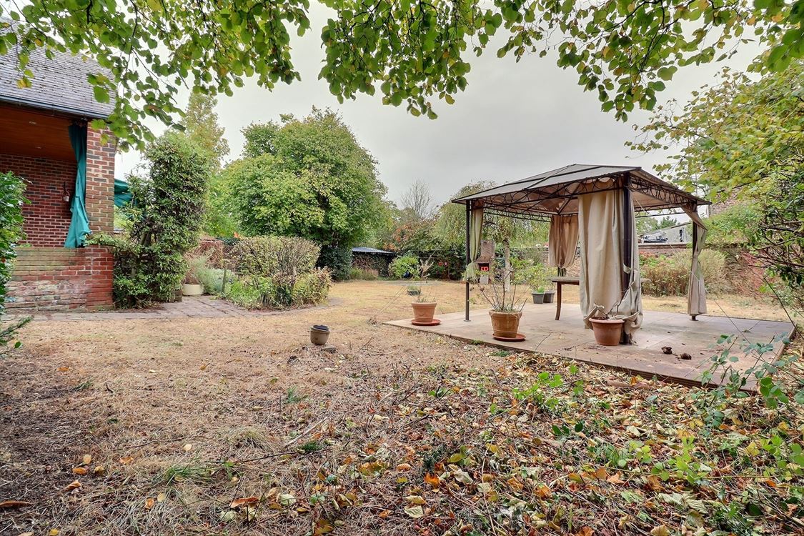 Villa/maison/ferme à SPY (3 chambres)