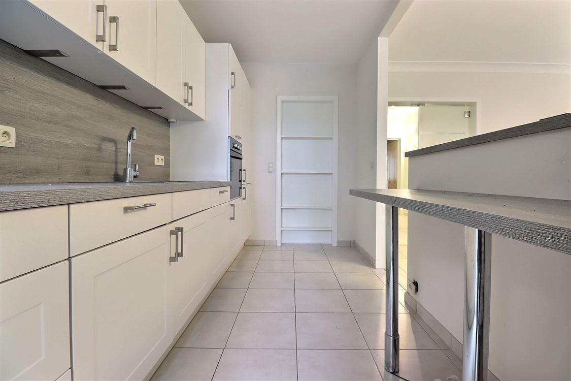 Appartement à JAMBES (2 chambres)