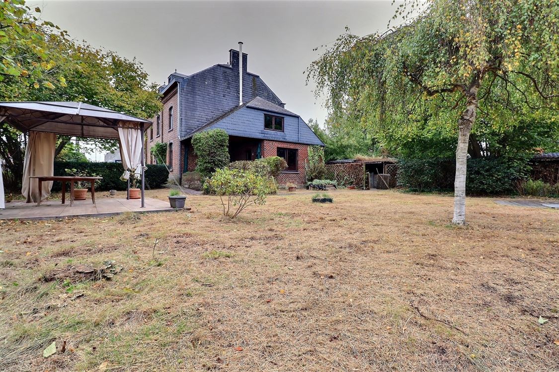 Villa/maison/ferme à SPY (3 chambres)