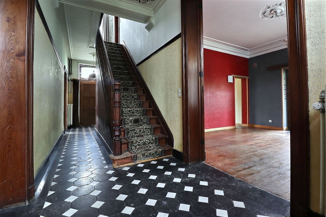 Villa/maison/ferme à SPY (3 chambres)