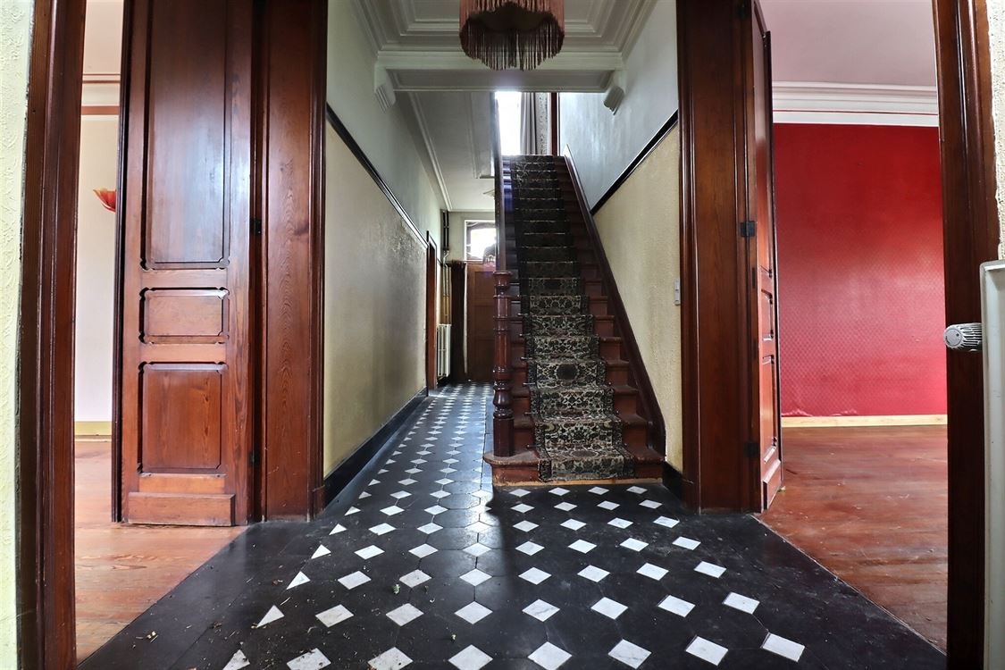 Villa/maison/ferme à SPY (3 chambres)