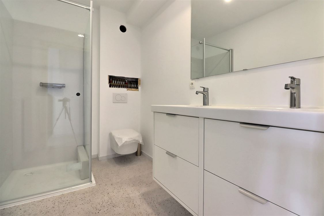 Villa/maison/ferme à Denée (3 chambres)