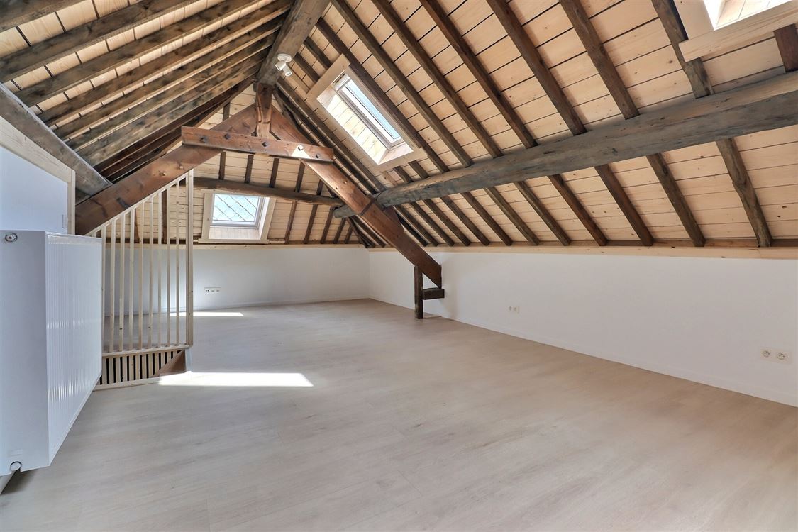 Villa/maison/ferme à Denée (3 chambres)