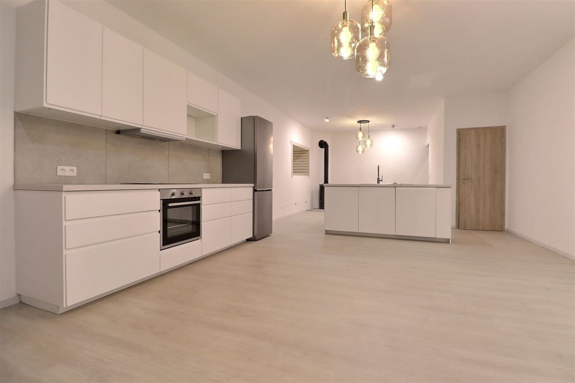 Villa/maison/ferme à Denée (3 chambres)