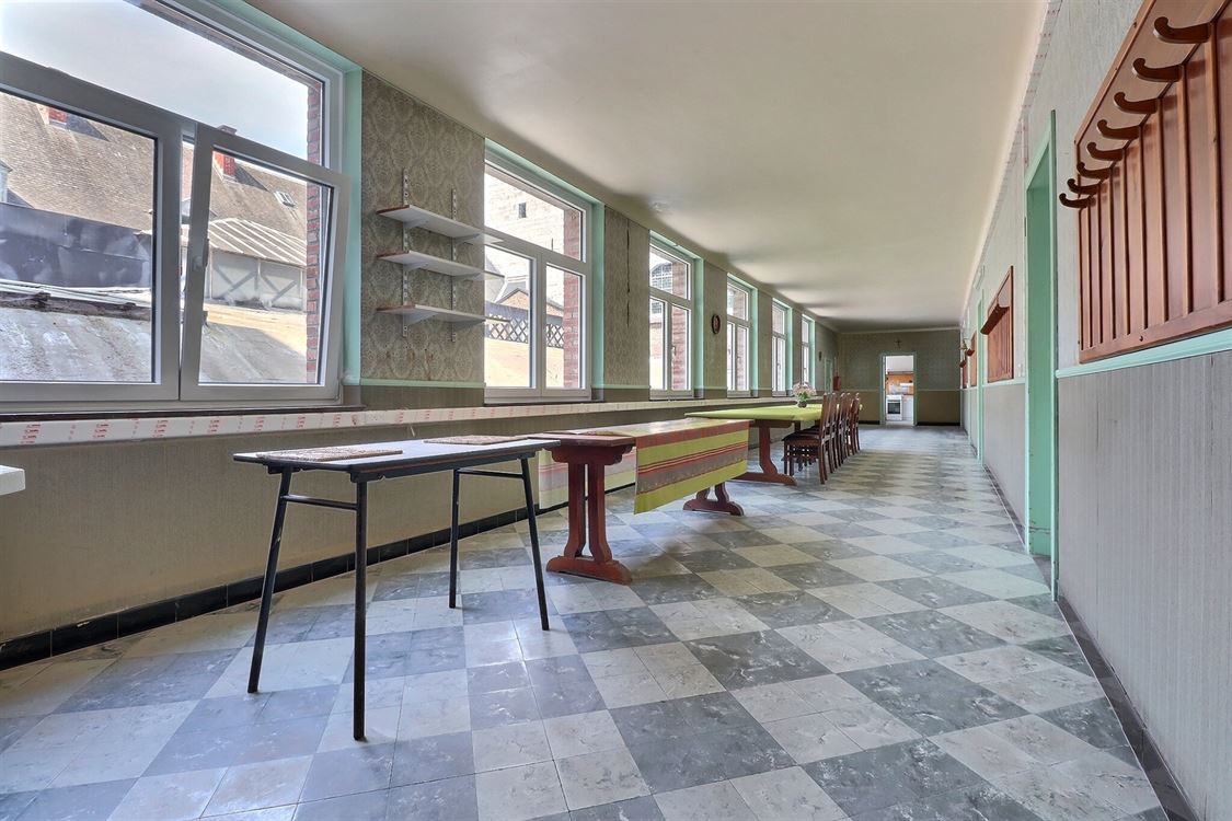 Local commercial à MALONNE (0 chambre)