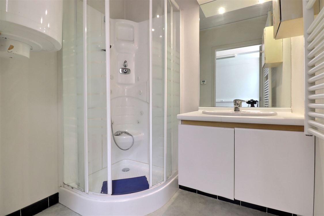 Local commercial à MALONNE (0 chambre)