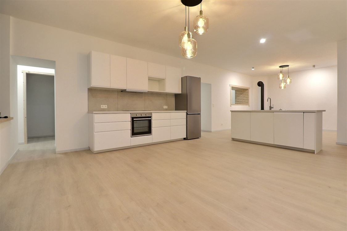 Villa/maison/ferme à Denée (3 chambres)