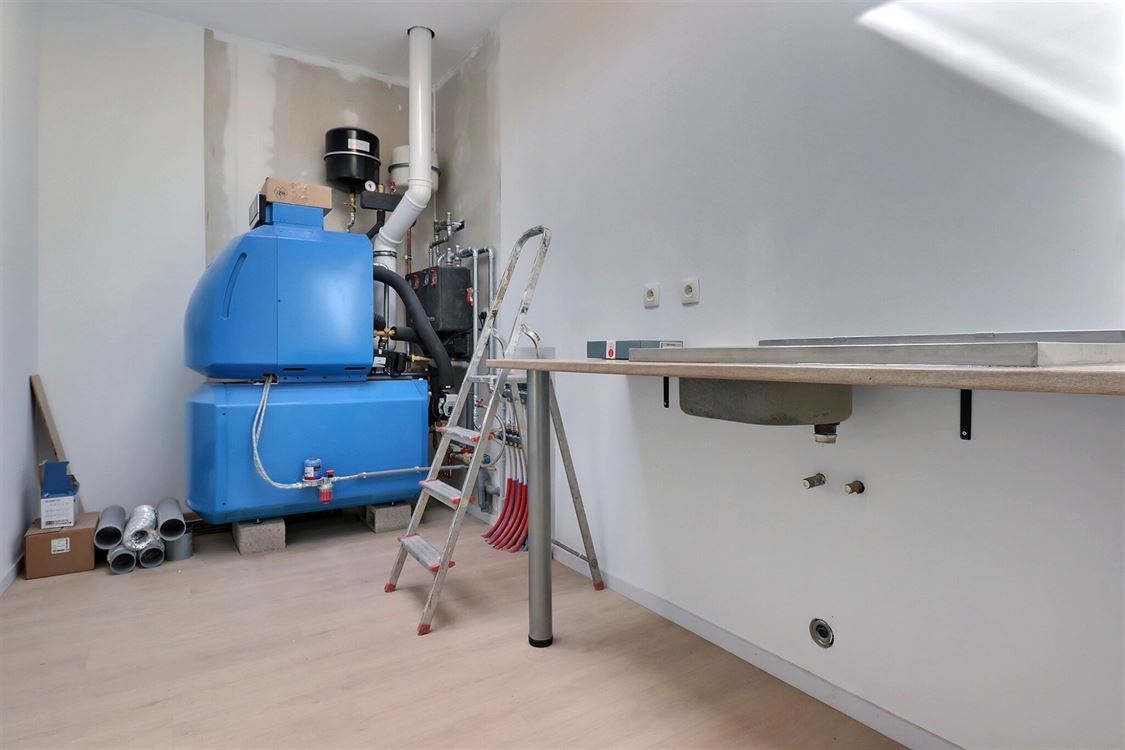 Villa/maison/ferme à Denée (3 chambres)