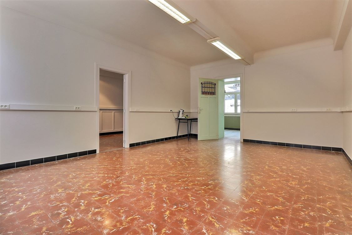 Local commercial à MALONNE (0 chambre)