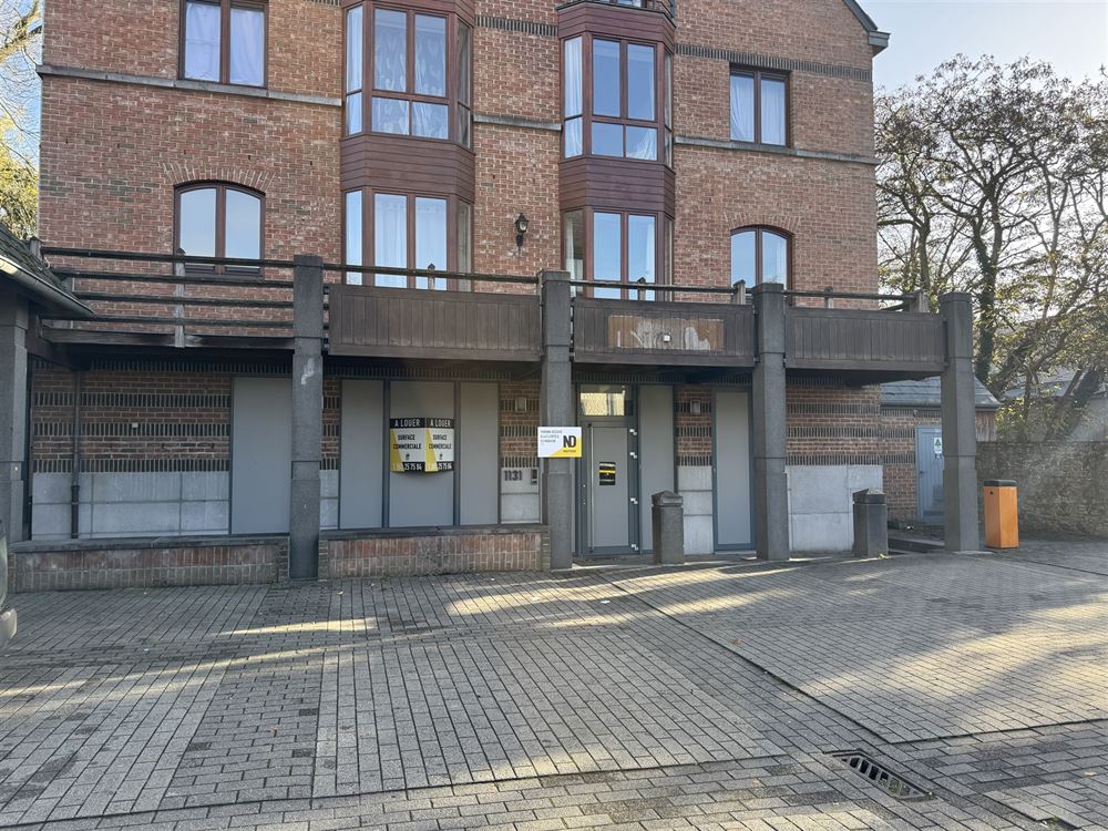 Local commercial à WÉPION (0 chambre)