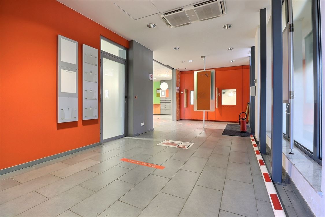 Local commercial à WÉPION (0 chambre)