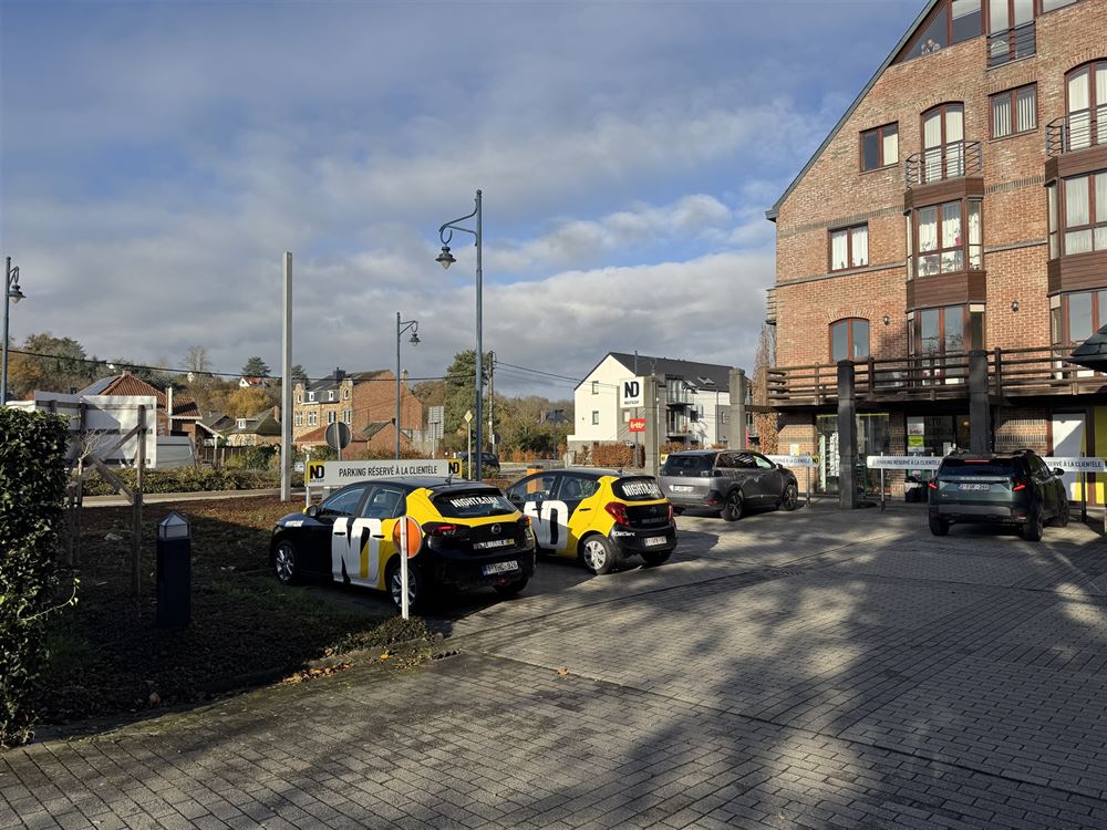 Local commercial à WÉPION (0 chambre)