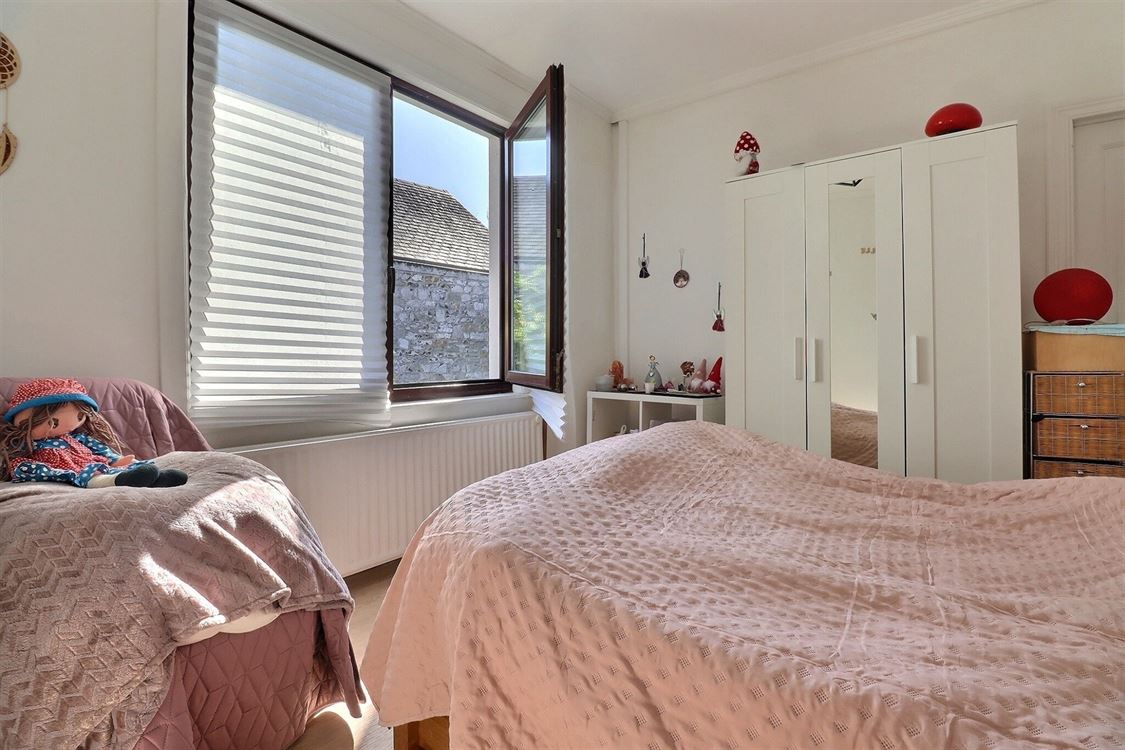 Villa/maison/ferme à PROFONDEVILLE (4 chambres)