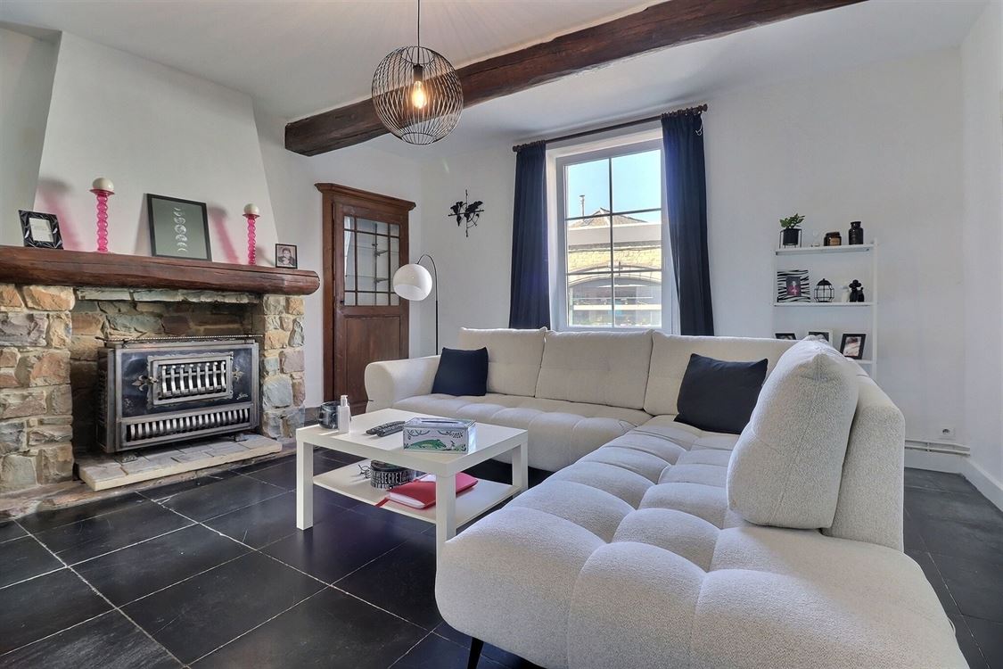 Villa/maison/ferme à PROFONDEVILLE (4 chambres)