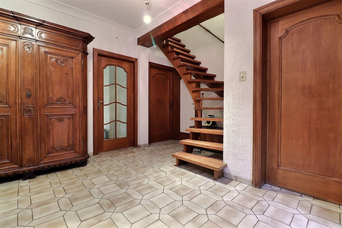 Villa/maison/ferme à SUARLÉE (3 chambres)