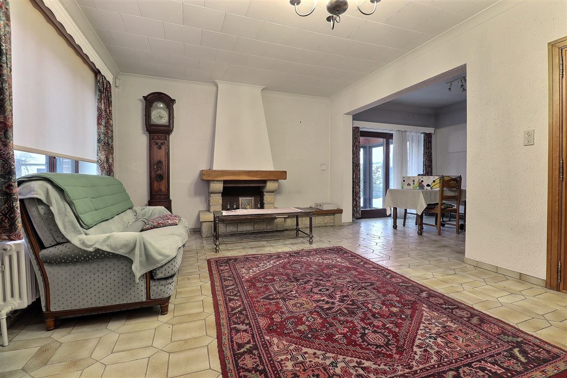 Villa/maison/ferme à SUARLÉE (3 chambres)