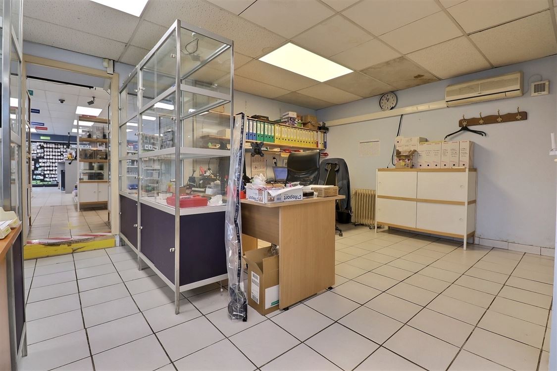 Local commercial à NAMUR (0 chambre)