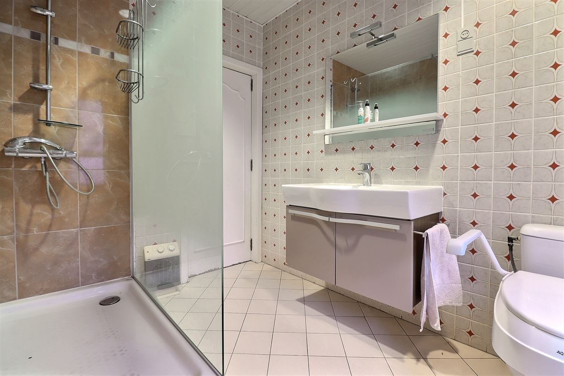 Villa/maison/ferme à SUARLÉE (3 chambres)