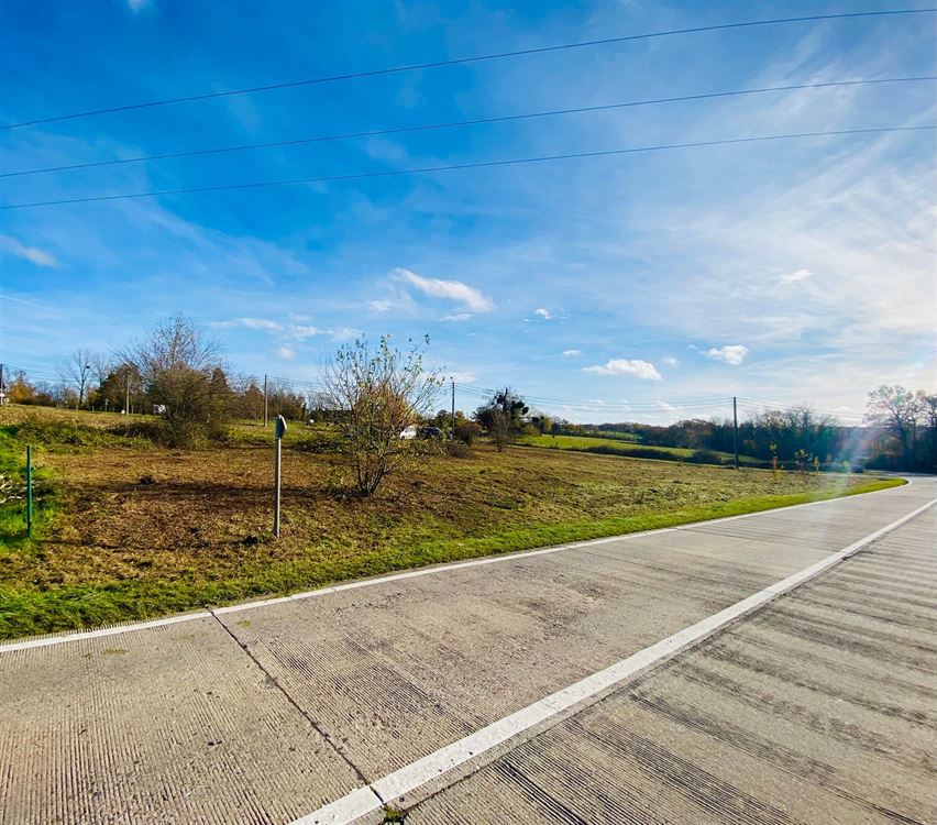 Terrain à BOIS-DE-VILLERS (0 chambre)