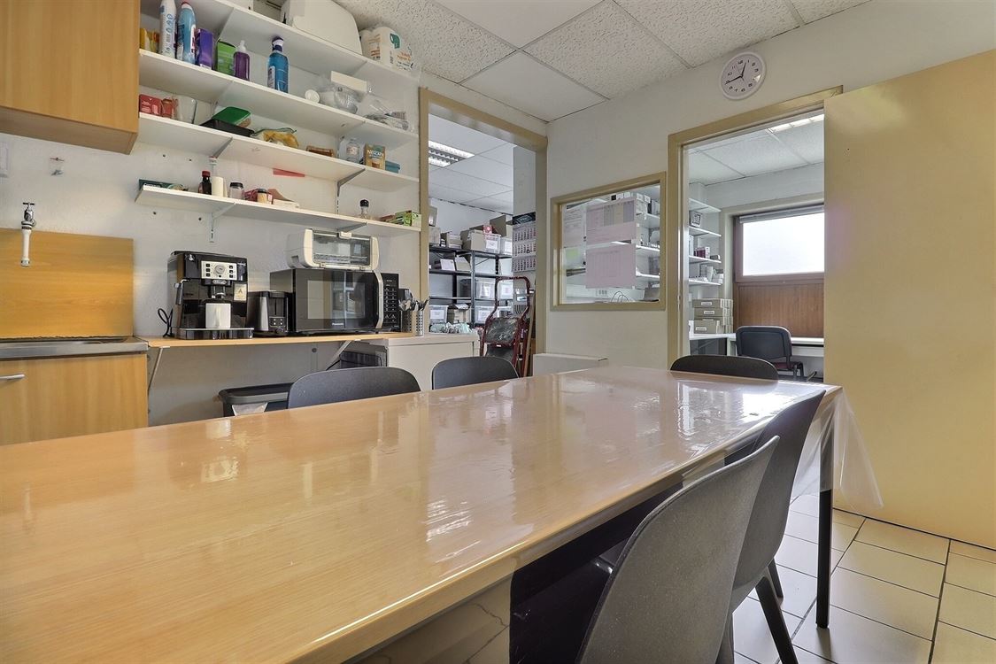 Local commercial à NAMUR (0 chambre)