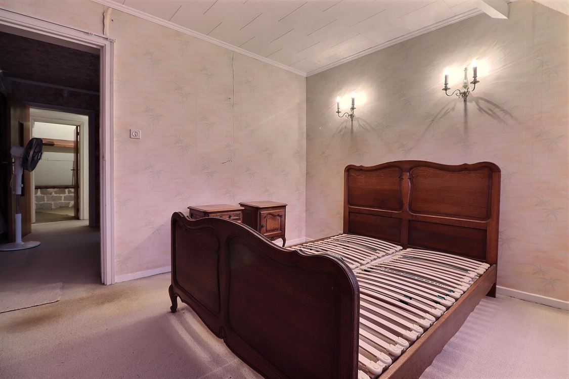 Villa/maison/ferme à SUARLÉE (3 chambres)