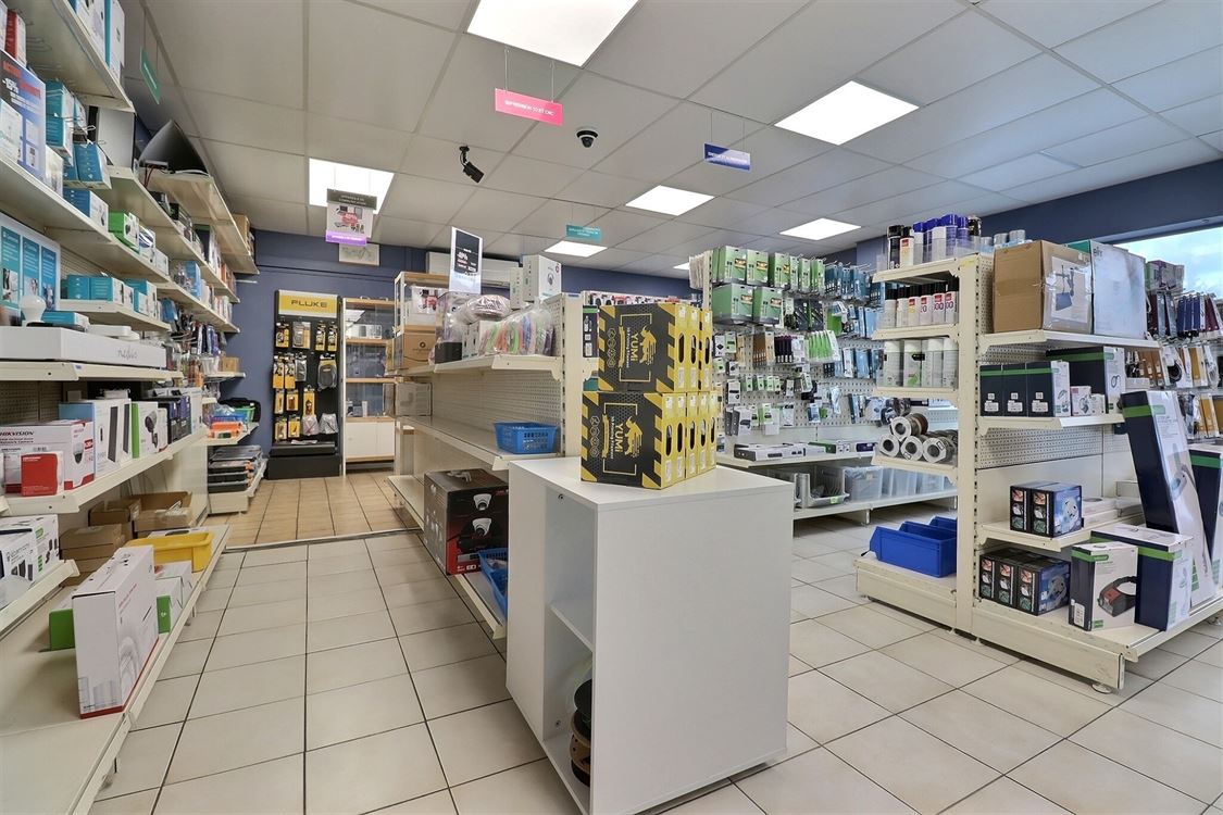 Local commercial à Saint-Servais (0 chambre)