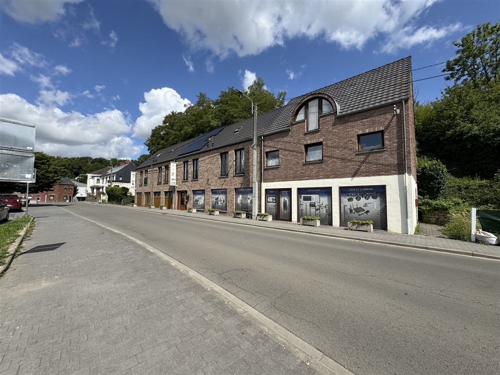 Local commercial à Saint-Servais (0 chambre)