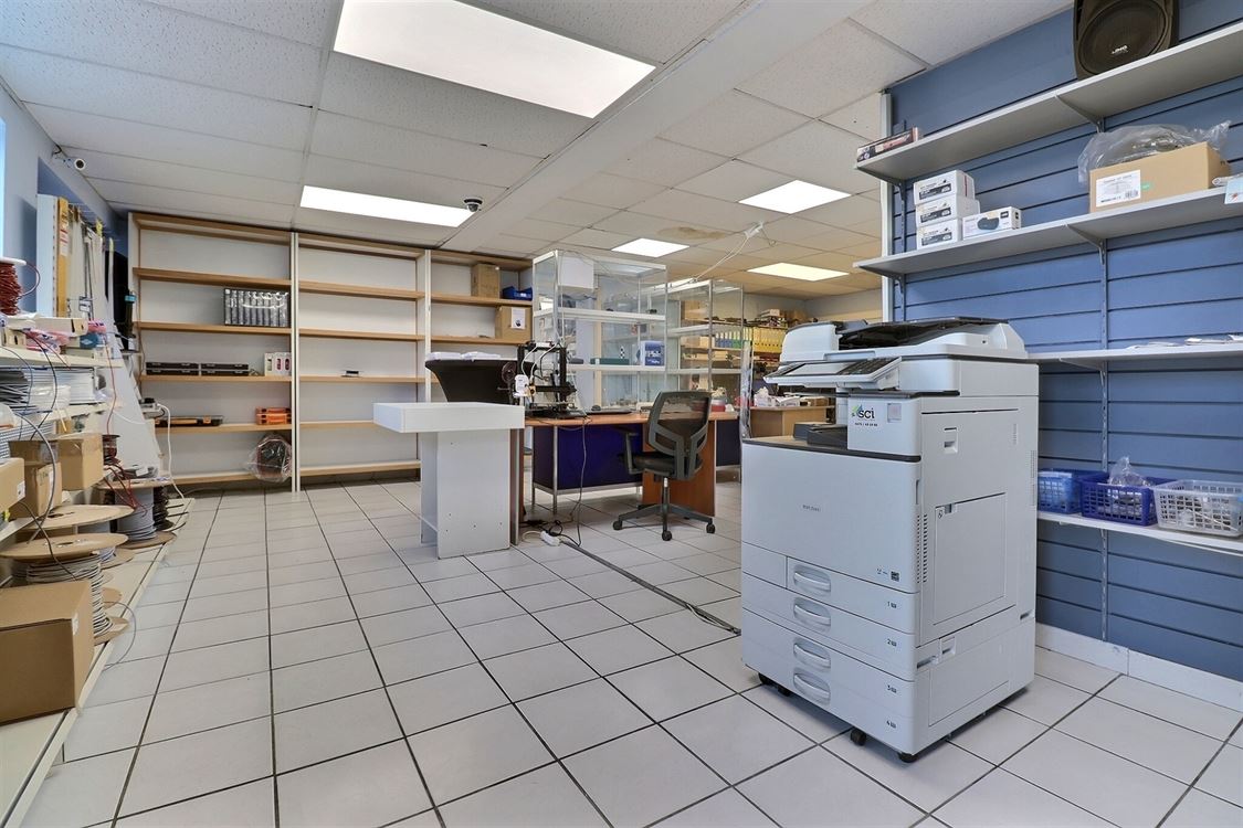 Local commercial à NAMUR (0 chambre)