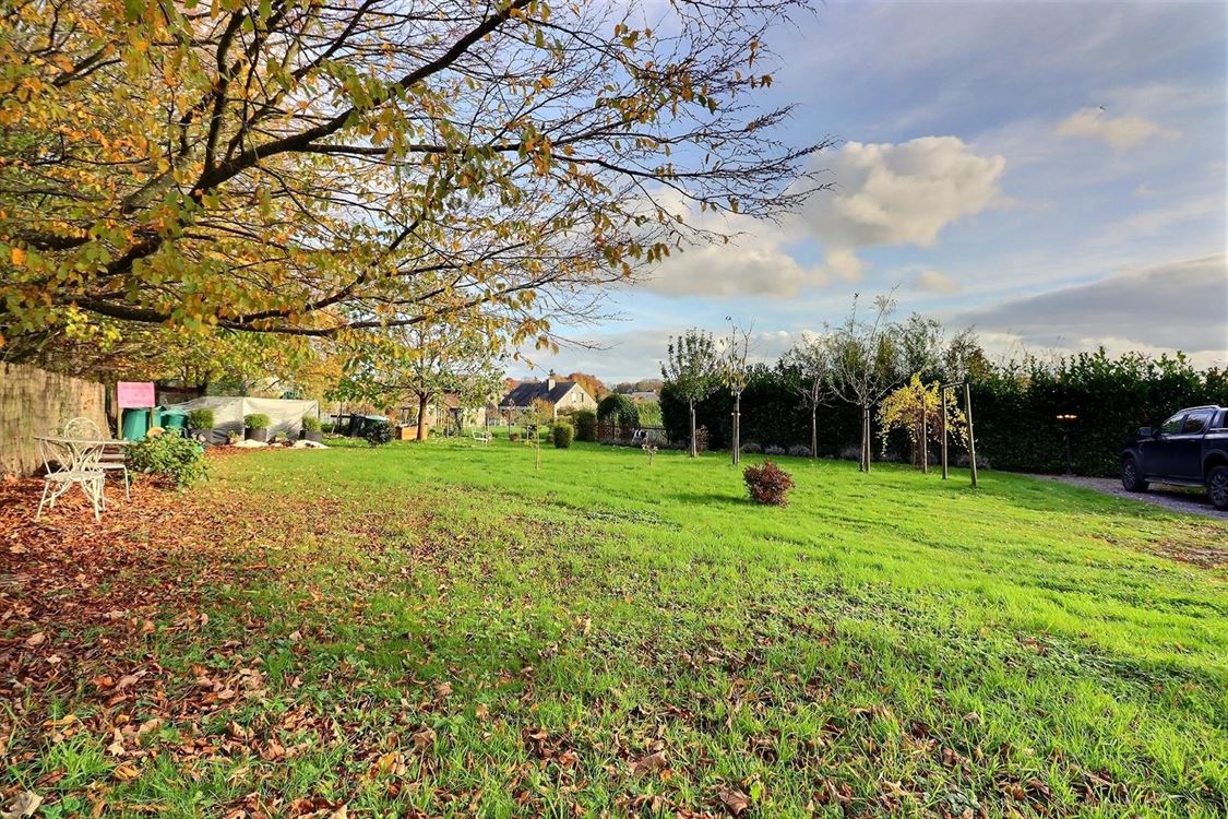 Villa/maison/ferme à EVREHAILLES (2 chambres)