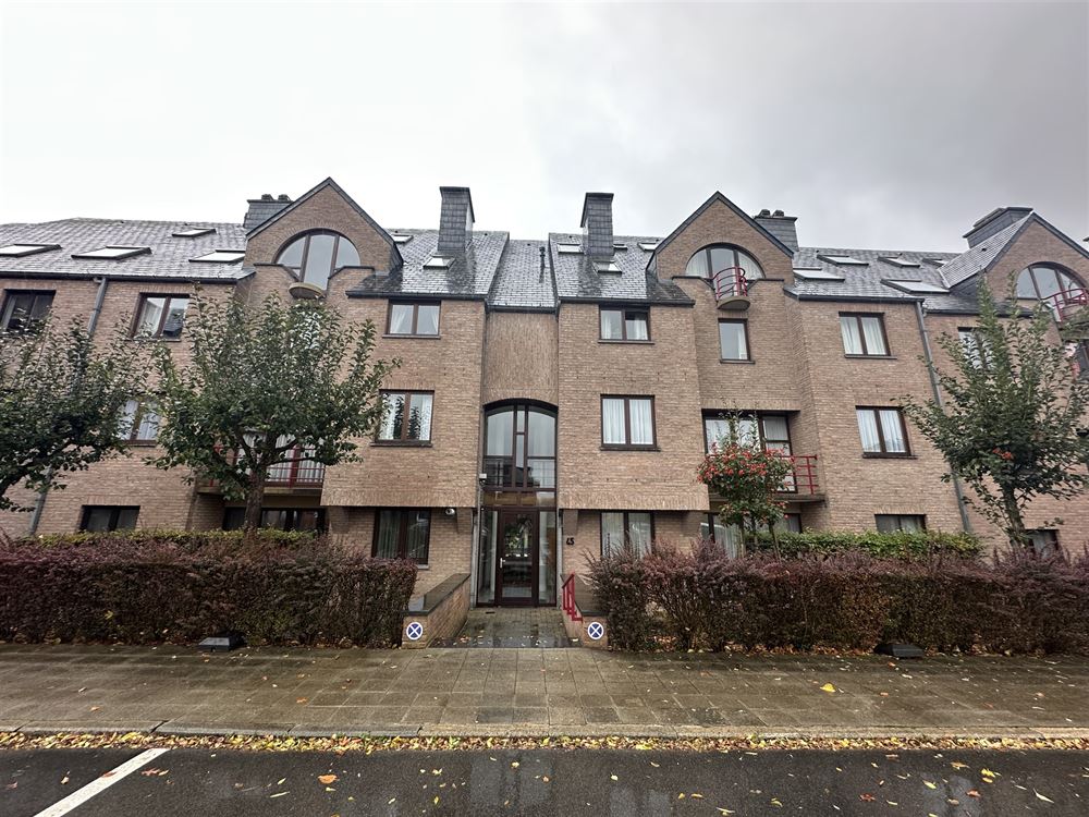 Appartement à JAMBES (1 chambre)