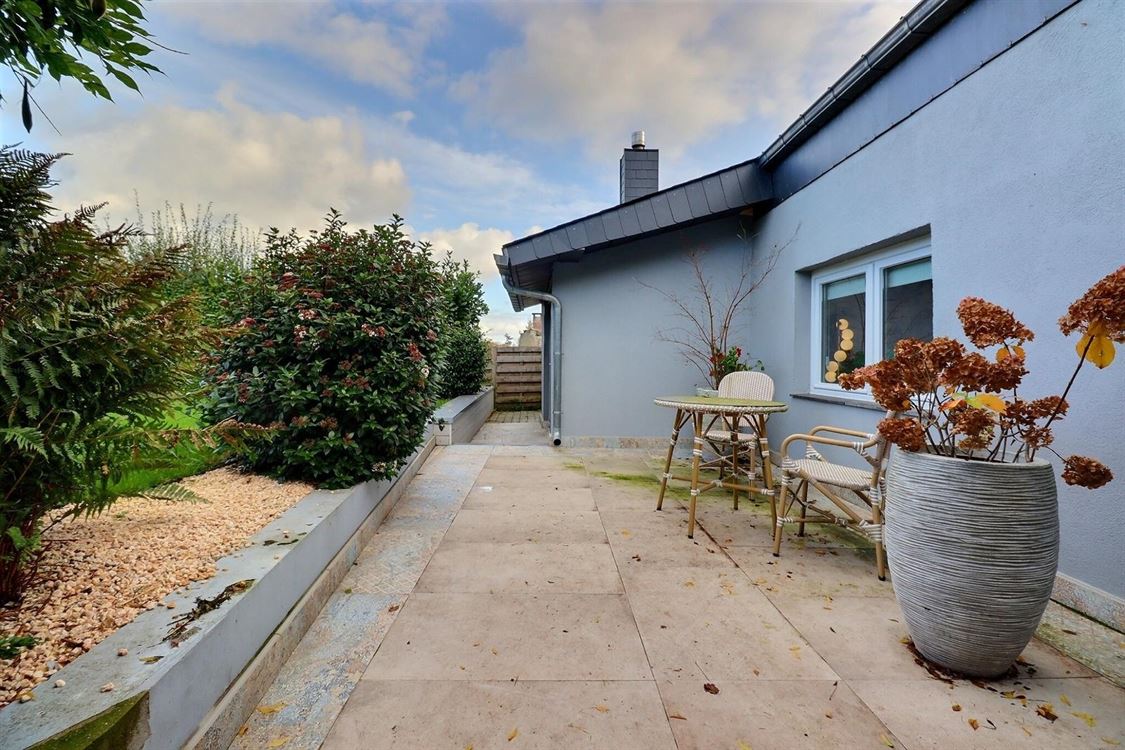 Villa/maison/ferme à EVREHAILLES (2 chambres)