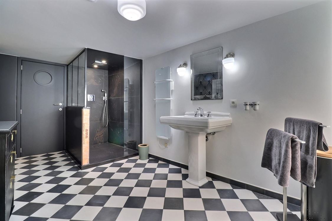 Villa/maison/ferme à EVREHAILLES (2 chambres)