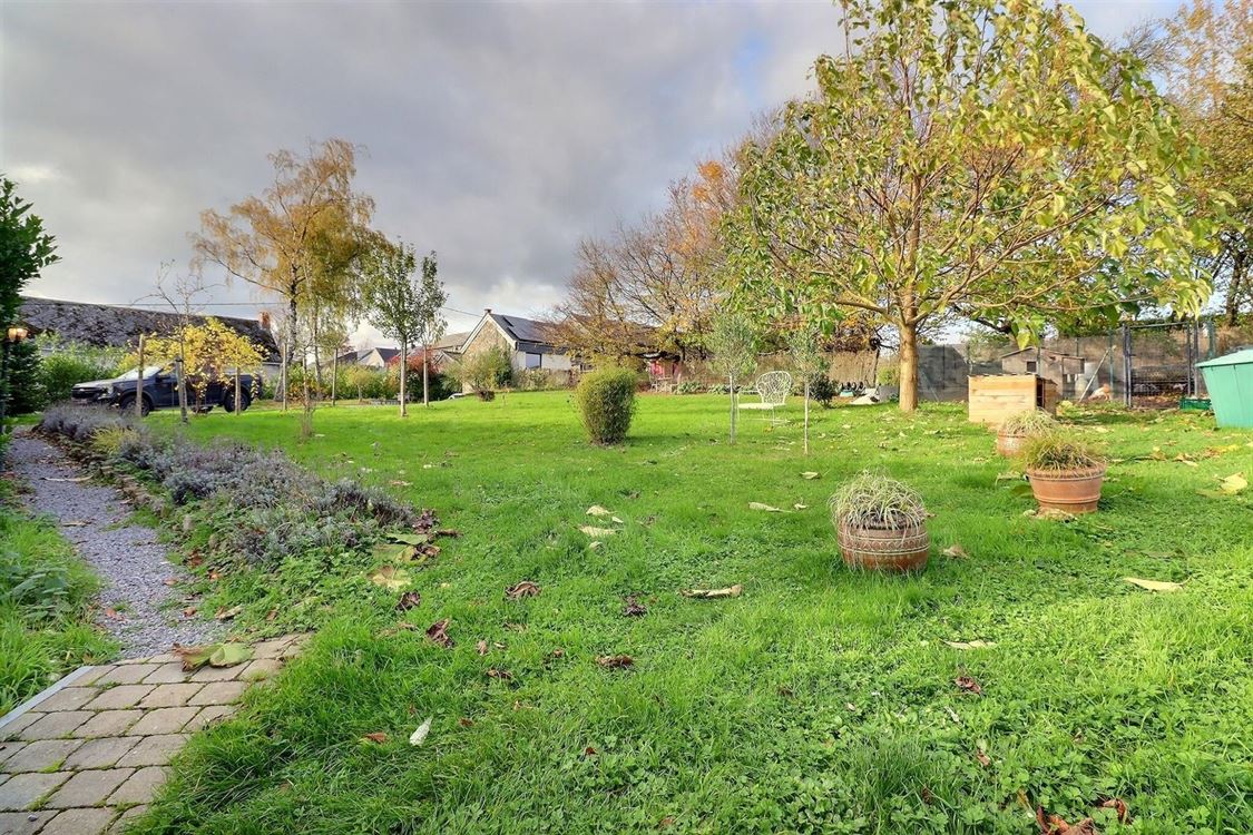 Villa/maison/ferme à EVREHAILLES (2 chambres)