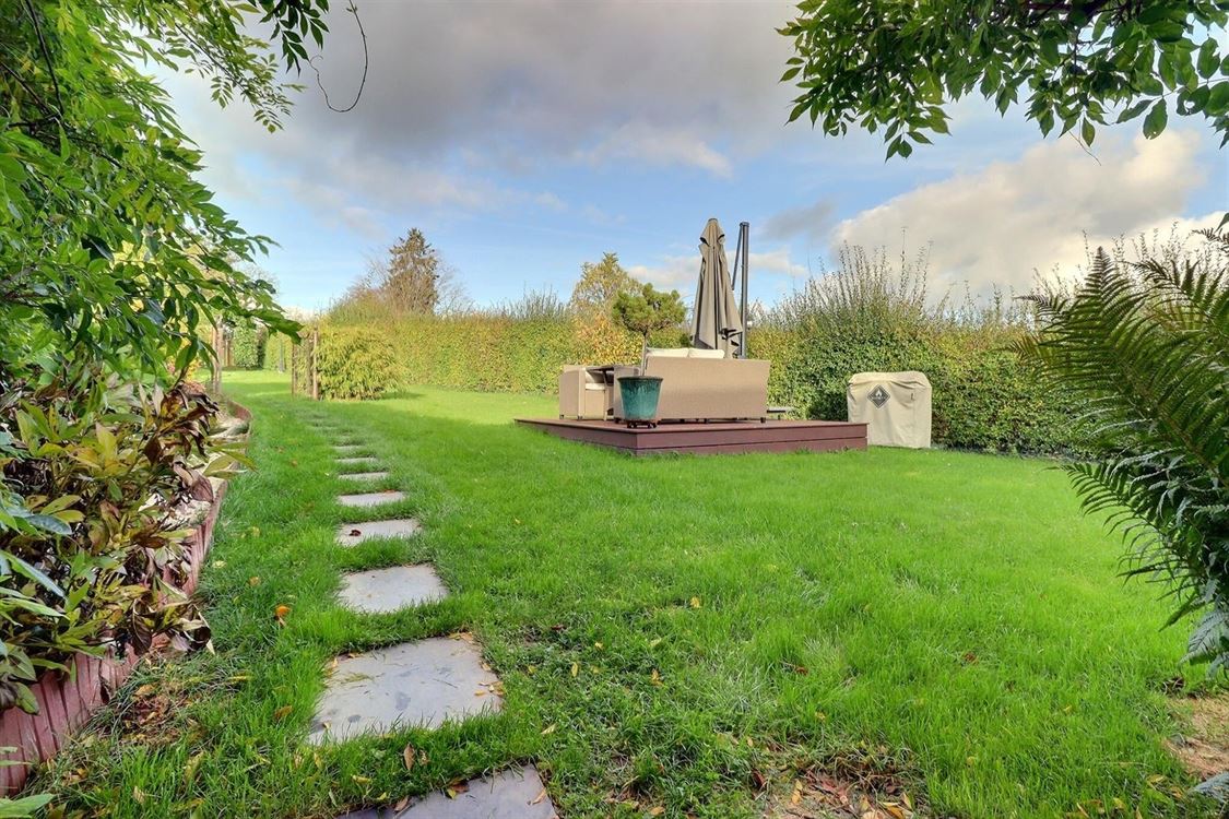 Villa/maison/ferme à EVREHAILLES (2 chambres)