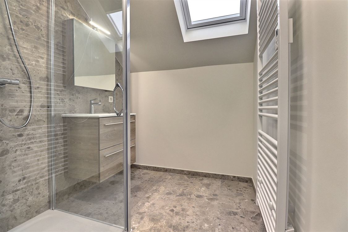 Appartement à PROFONDEVILLE (3 chambres)