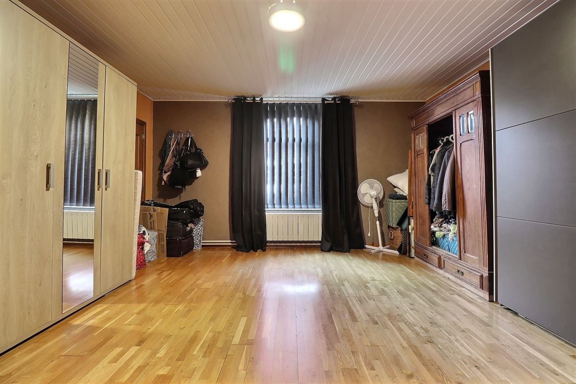 Villa/maison/ferme à NAMUR (3 chambres)