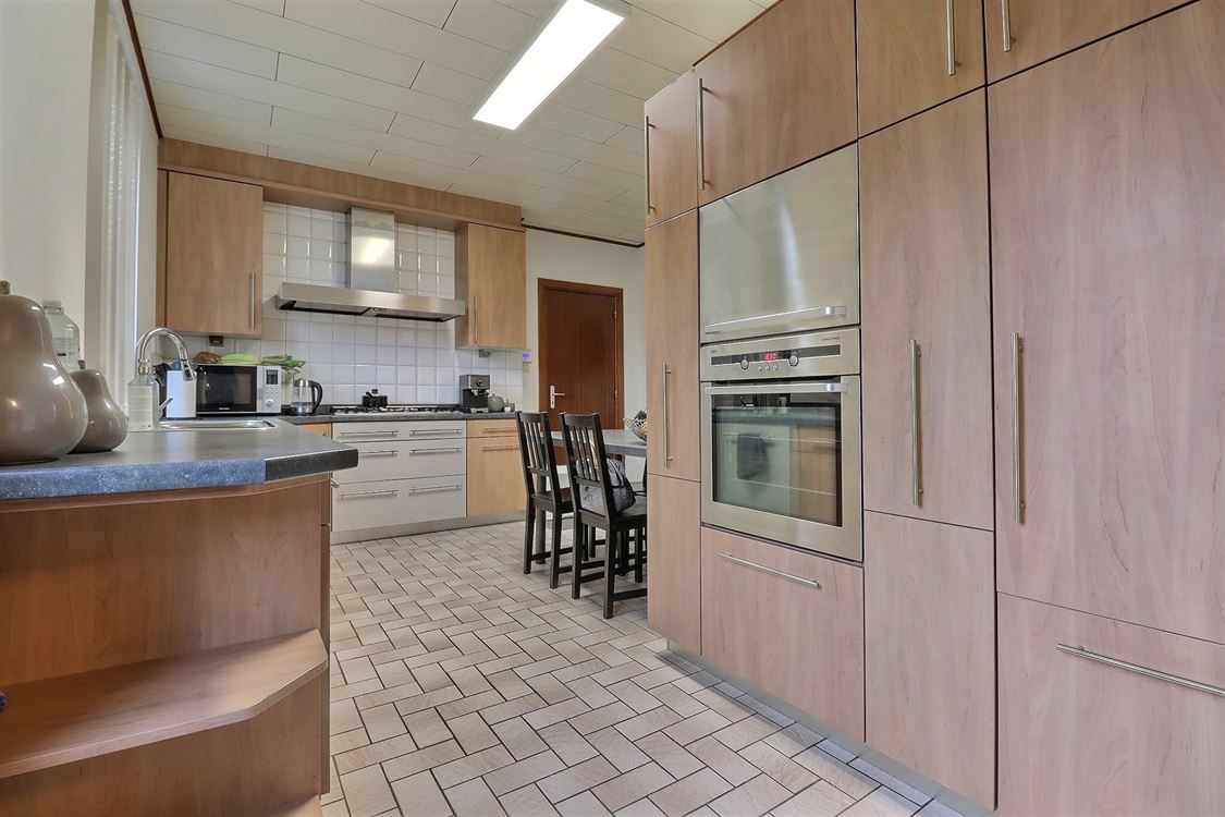 Villa/maison/ferme à NAMUR (3 chambres)