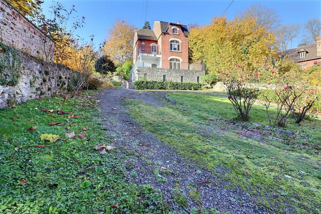 Villa/maison/ferme à WÉPION (4 chambres)