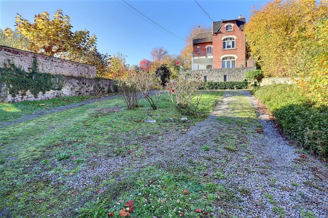 Villa/maison/ferme à WÉPION (4 chambres)